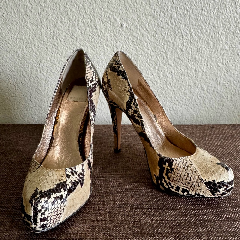 Dolce Vita Snakeskin High Heeled Pumps